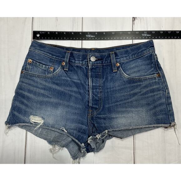 Levi’s 501 Shorts Women Size 29 High Rise Button Fly Cut Off Distressed NWOT - Picture 5 of 6